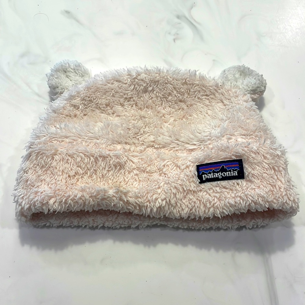 Patagonia baby furry friends fleece hat